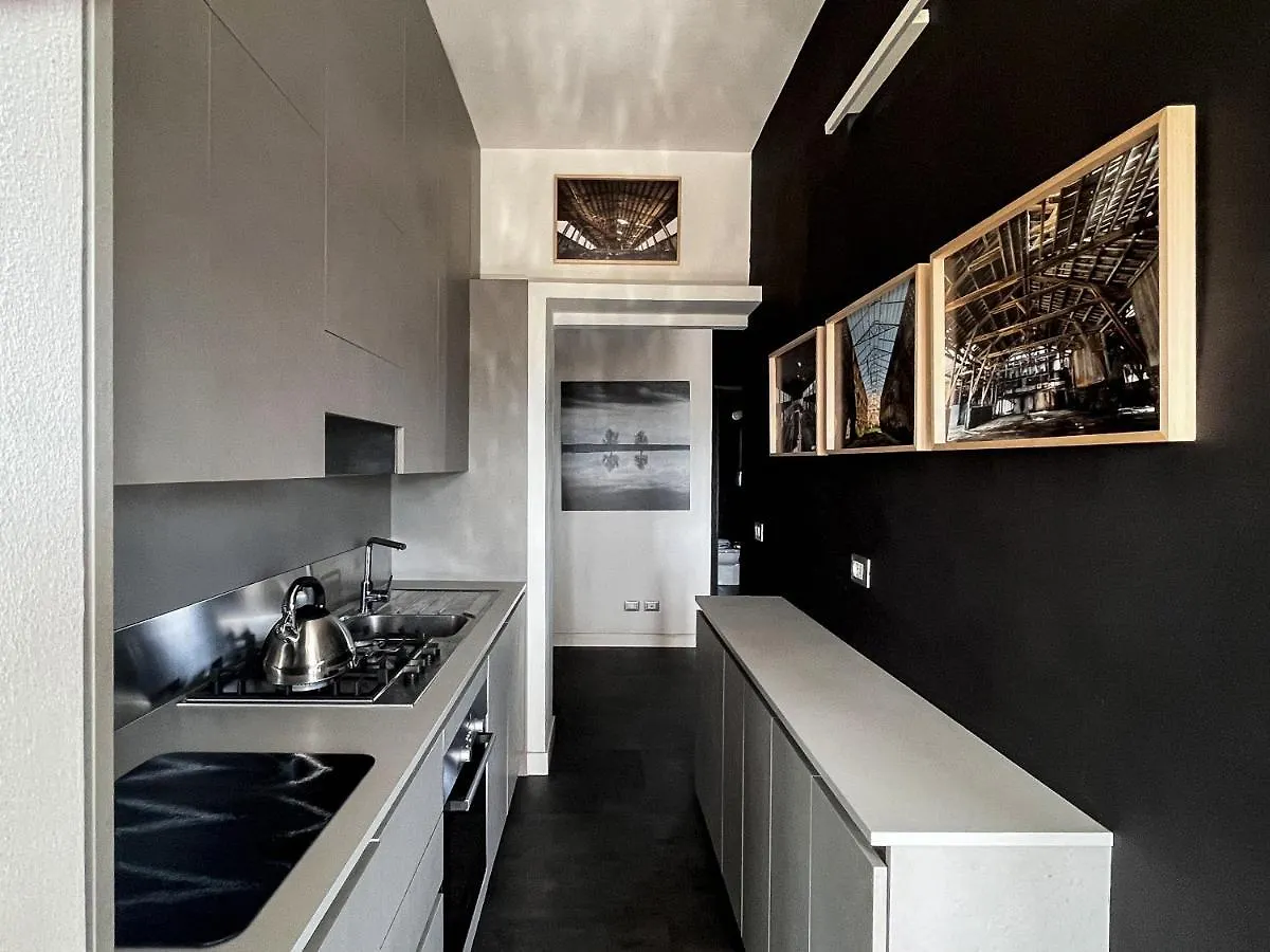 Mura Di Lucca Elegant Penthouse With Balcony Apartman 0*,