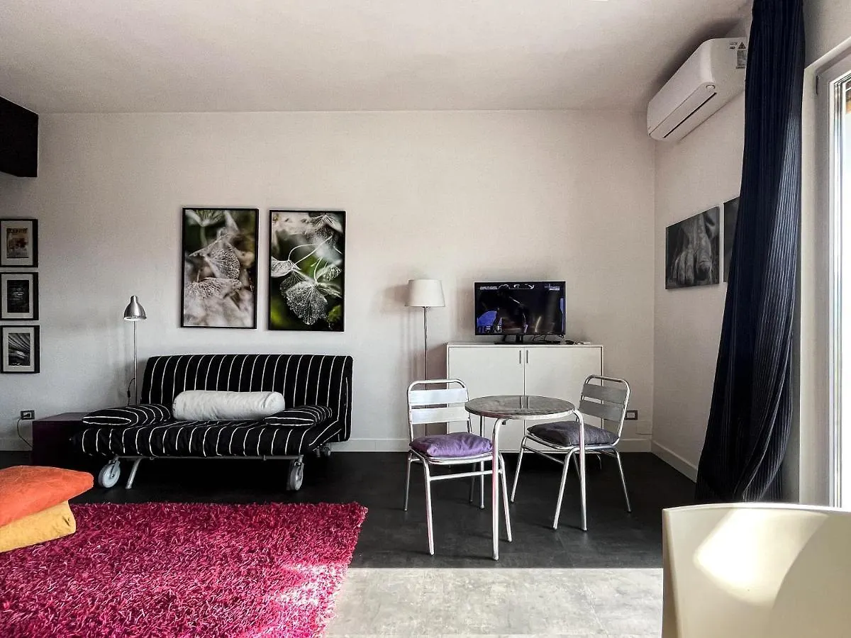 Mura Di Lucca Elegant Penthouse With Balcony Apartman Olaszország